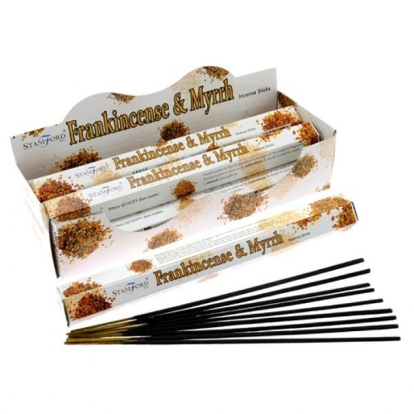 frankincense_myrha_vonne_tyčinky